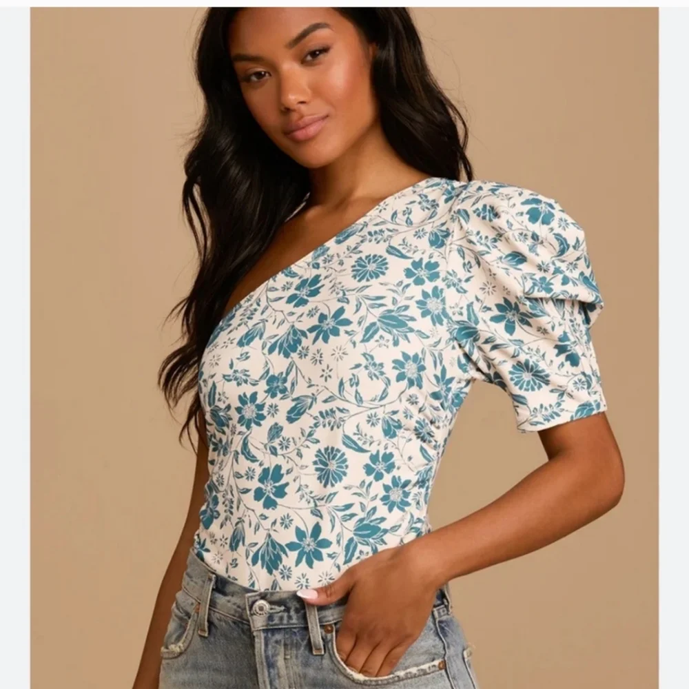 Free People Pink Floral Thong Bodysuit Sz S Ruched on Both Sides - Picture 11 of 11